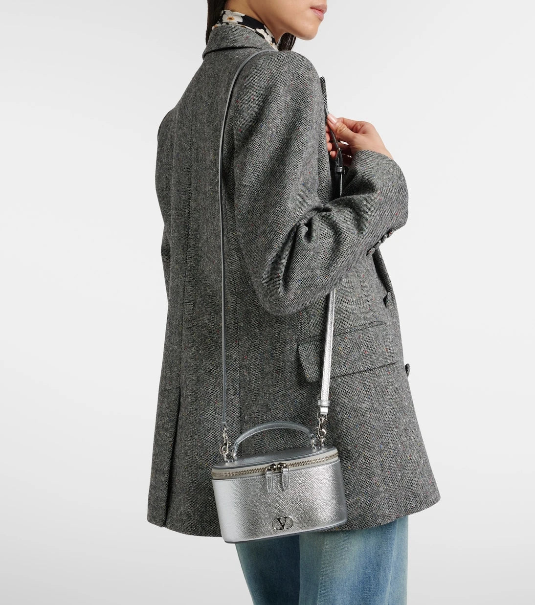 Valentino Garavani - VLogo Mini metallic leather vanity bag