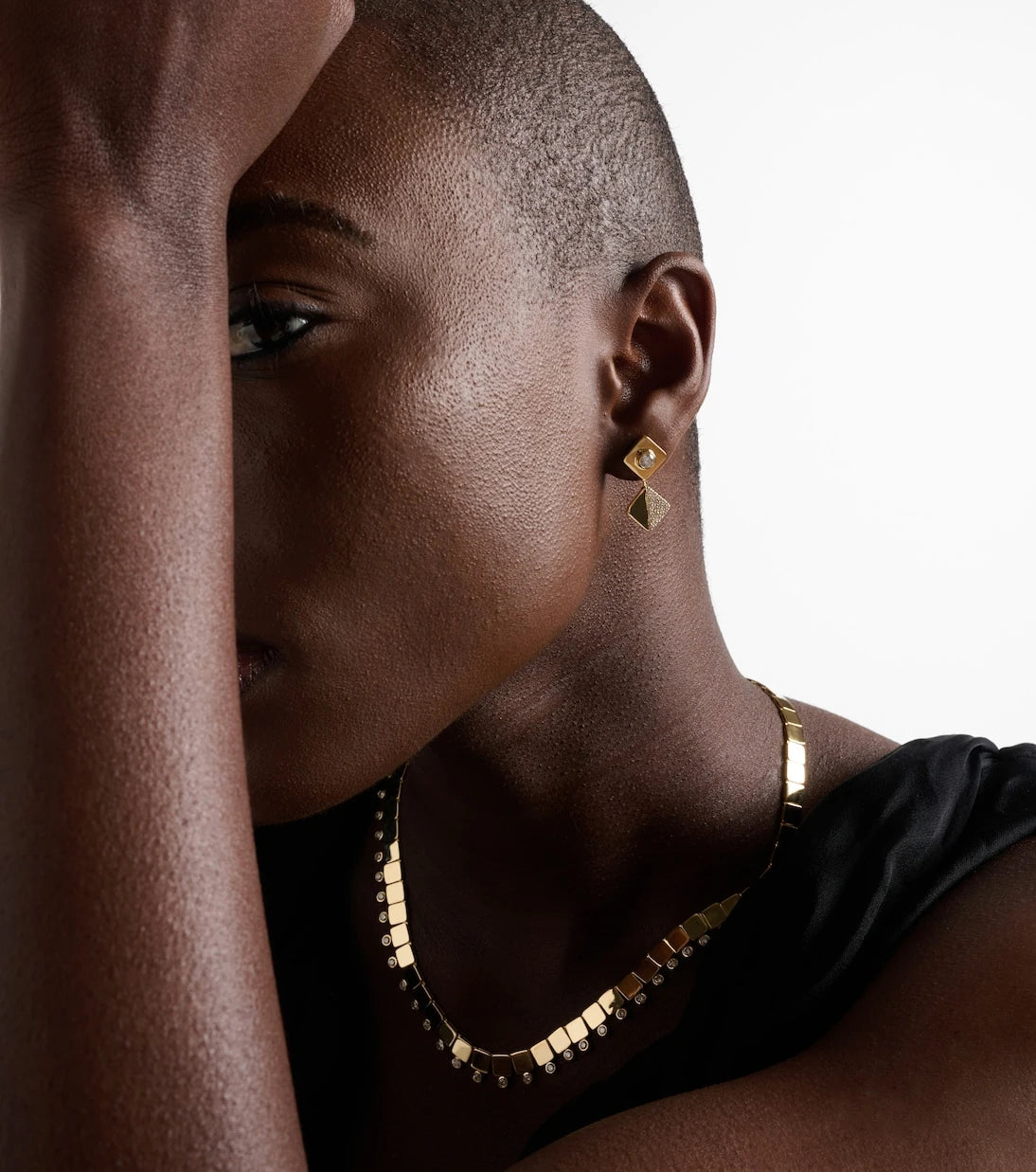 Ileana Makri - 18kt gold earrings with diamonds
