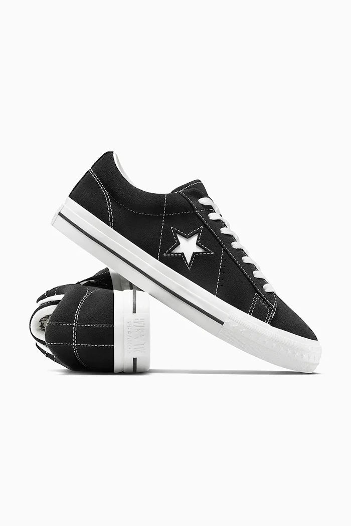 Велурени кецове Converse One Star 95