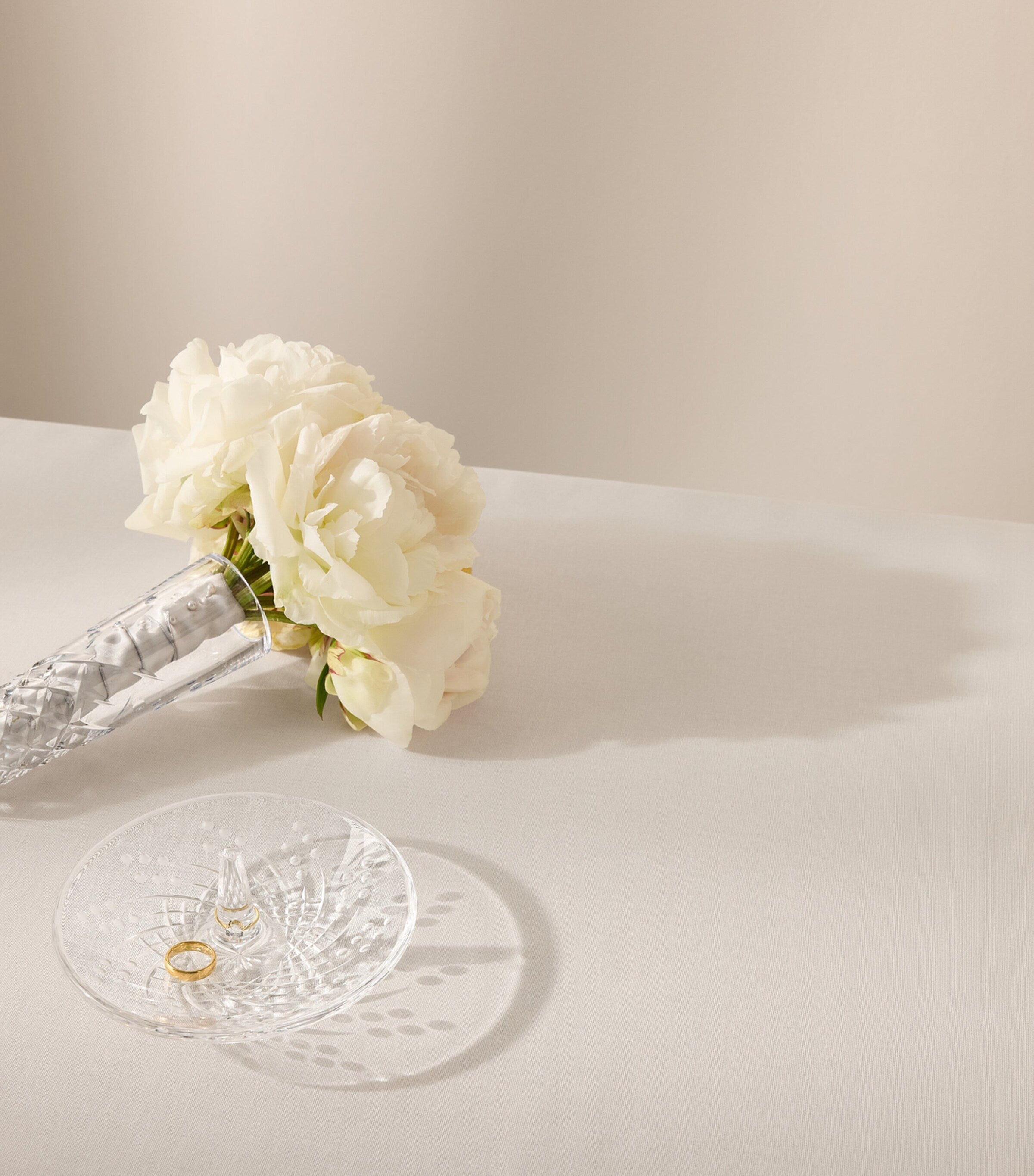 Crystal Celebrations Ring Holder