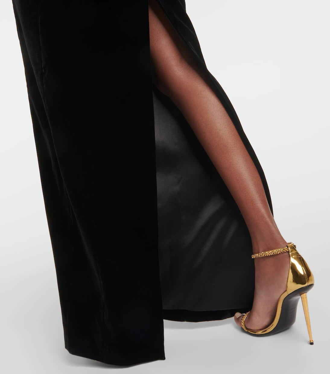 Tom Ford - Strapless velvet gown