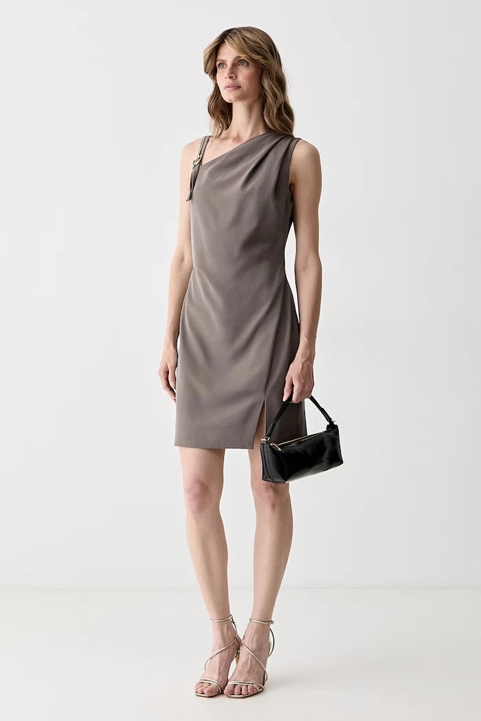 Guess рокля LIVIA