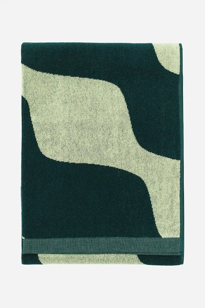 Marimekko средноголяма памучна кърпа 70 x 150 cm