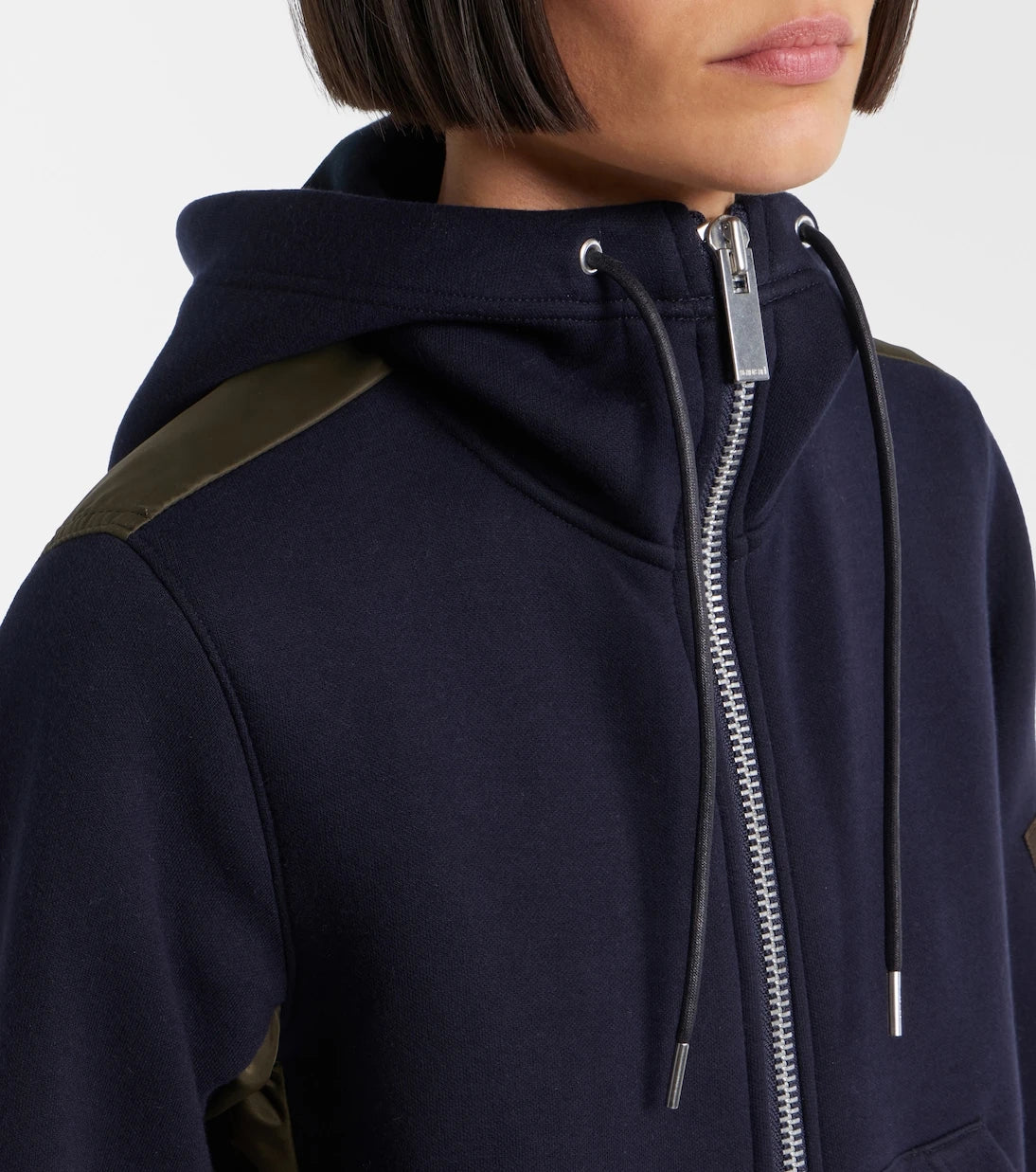 Sacai - سويت شيرت بقبعة بسحاب وبأجزاء مختلفة