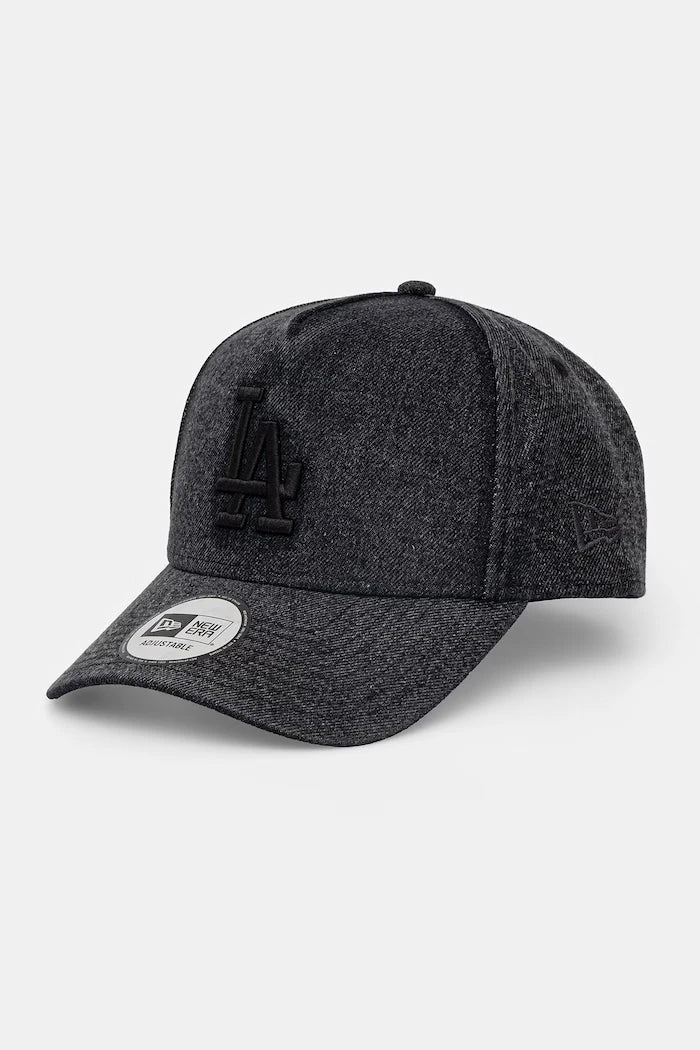 Дънкова шапка с козирка New Era DENIM E-FRAME