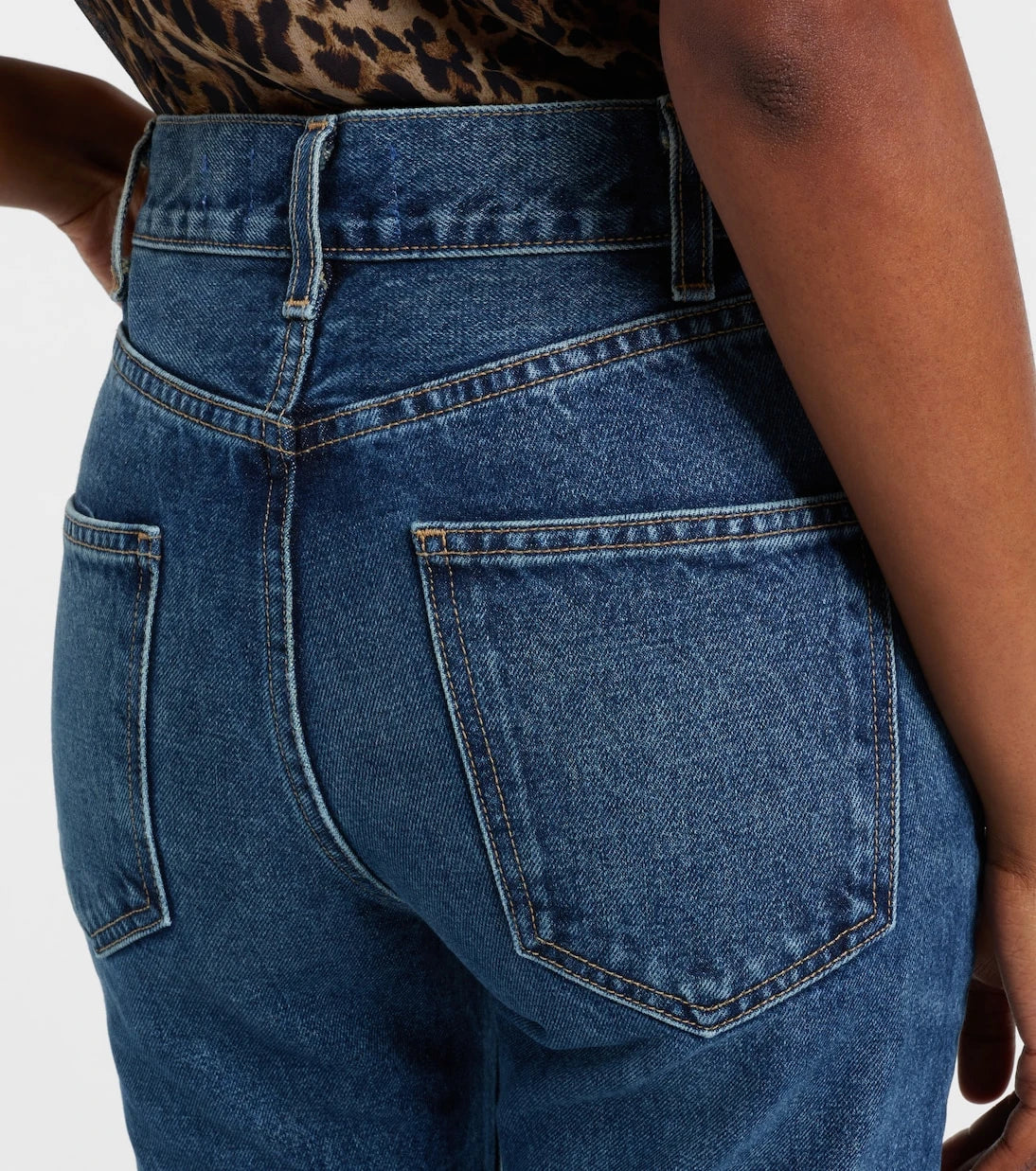 Nili Lotan - Joan mid-rise straight jeans