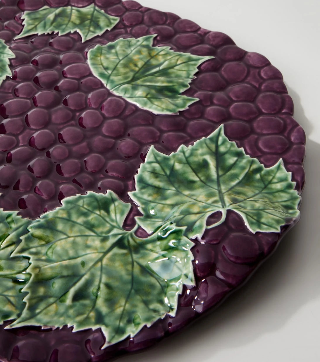 Bordallo Pinheiro - Grapes earthenware platter