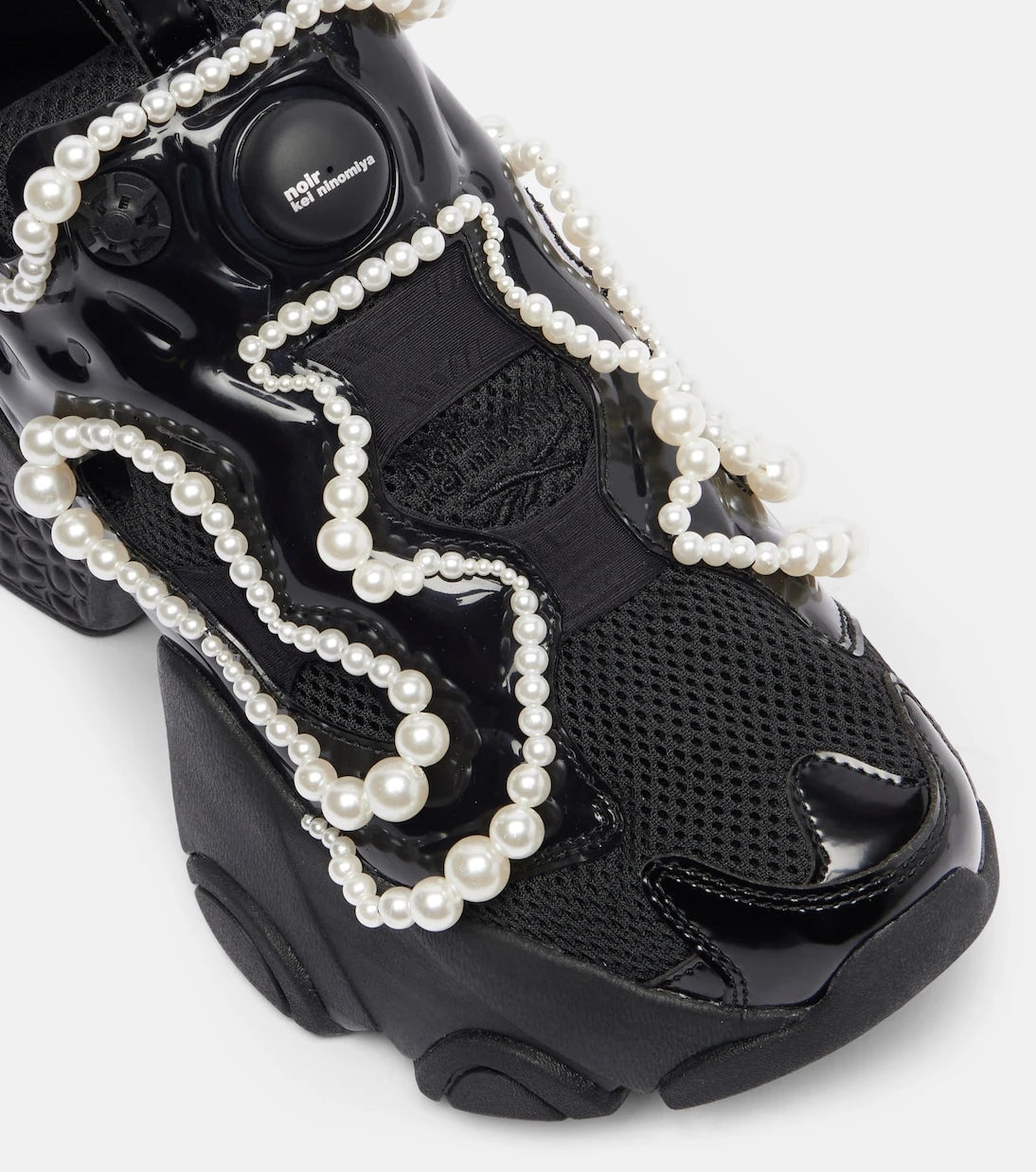 Noir Kei Ninomiya - x Reebok embellished platform sneakers