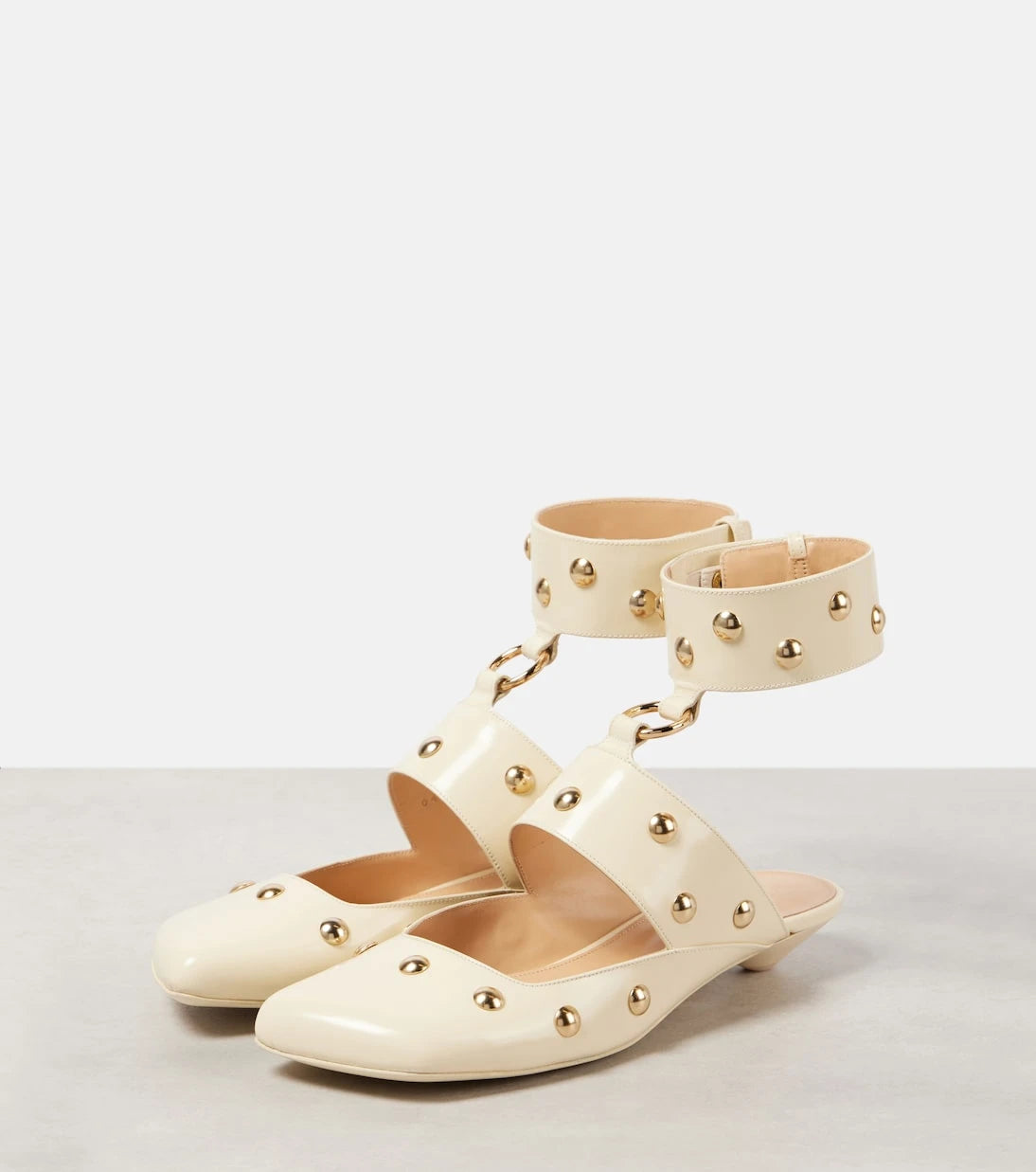 Chloé - Jade studded leather sandals