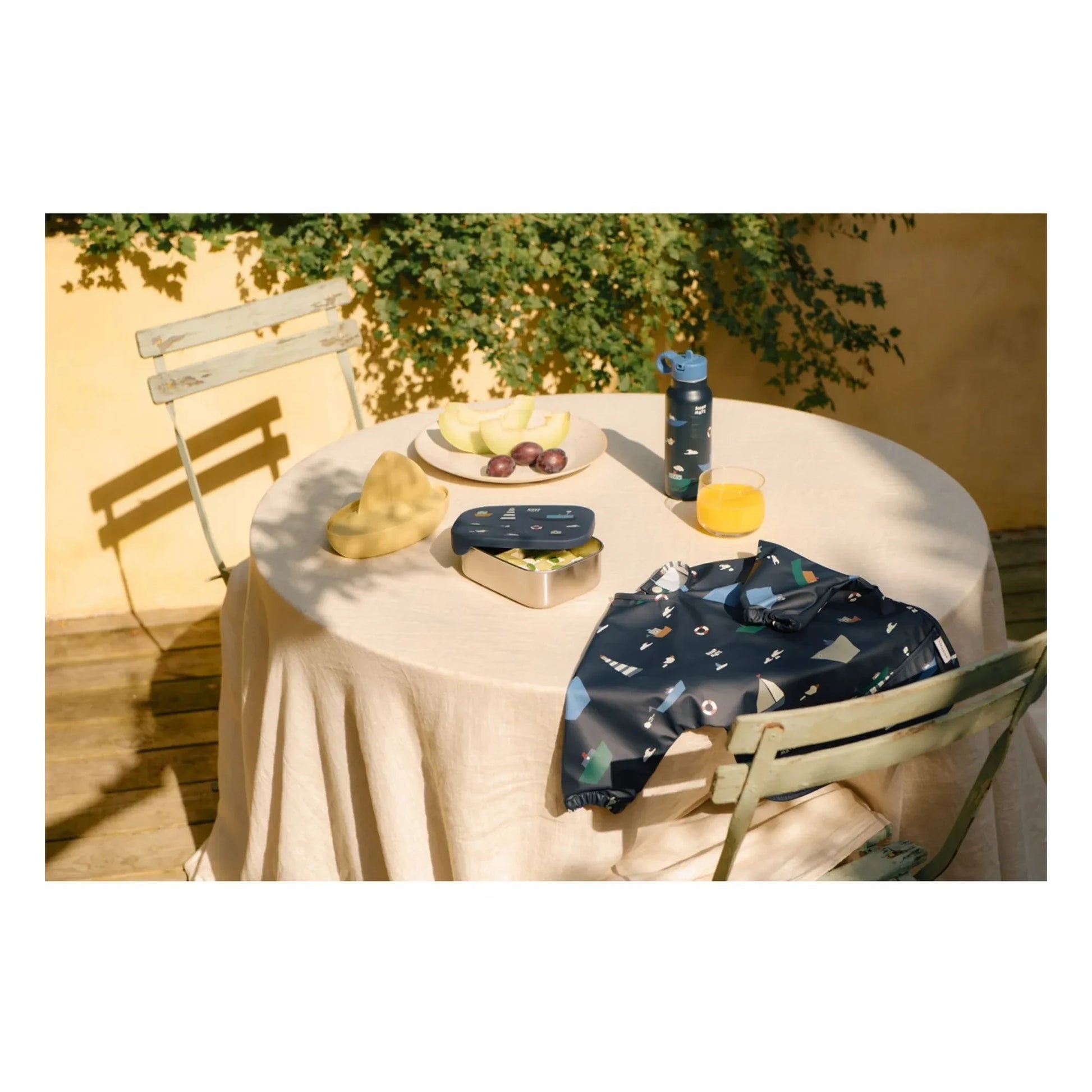Liewood - Merle bib with sleeves | Sailing/Classic navy