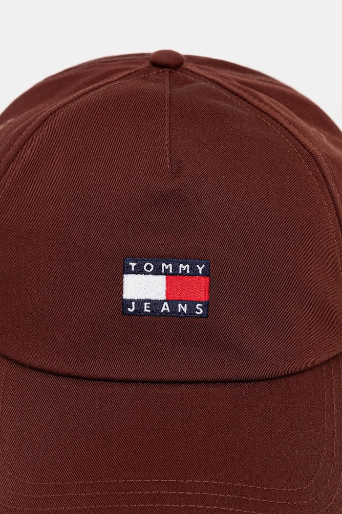 Tommy Jeans erkek pamuklu vizörlü şapka