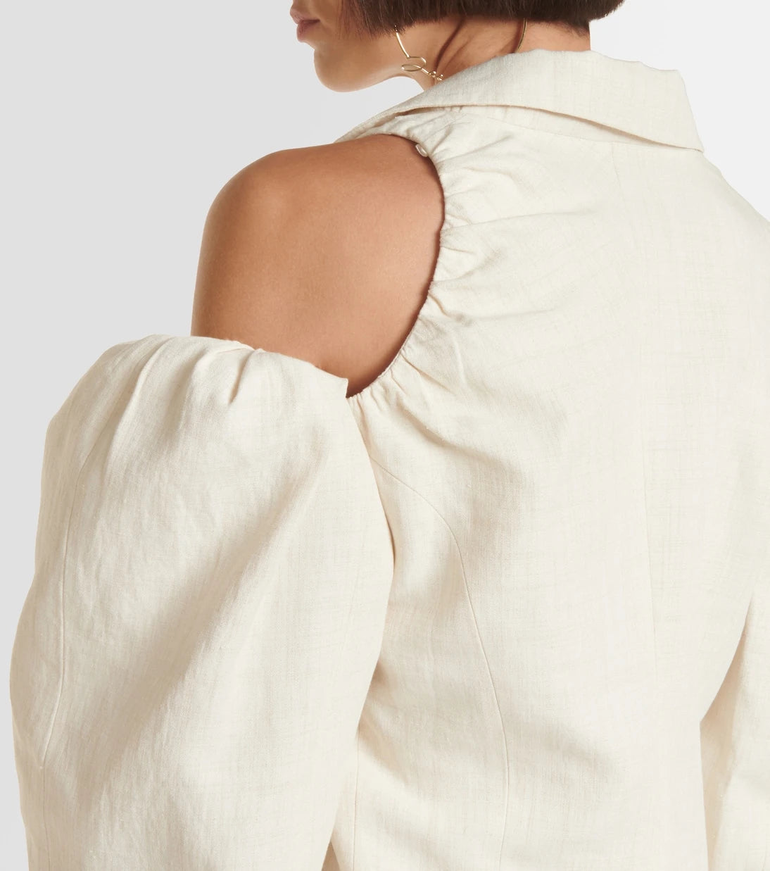 Jacquemus - جاكيت بلايزر "لا فست غاليغا" من مزيج الكتان