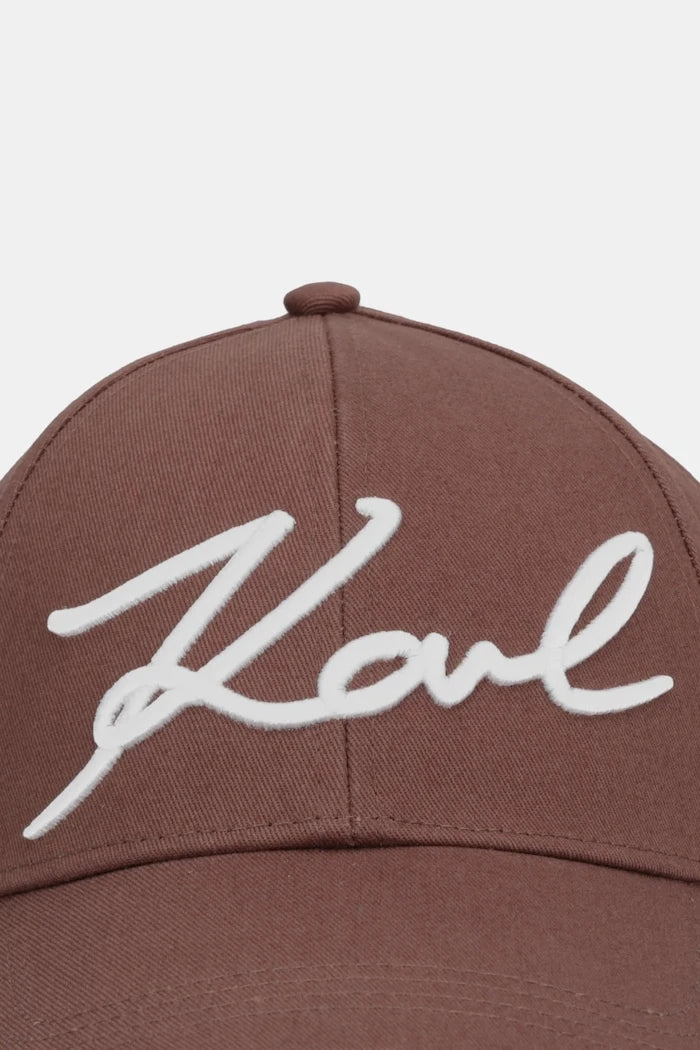 Памучна шапка с козирка Karl Lagerfeld K/SIGNATURE