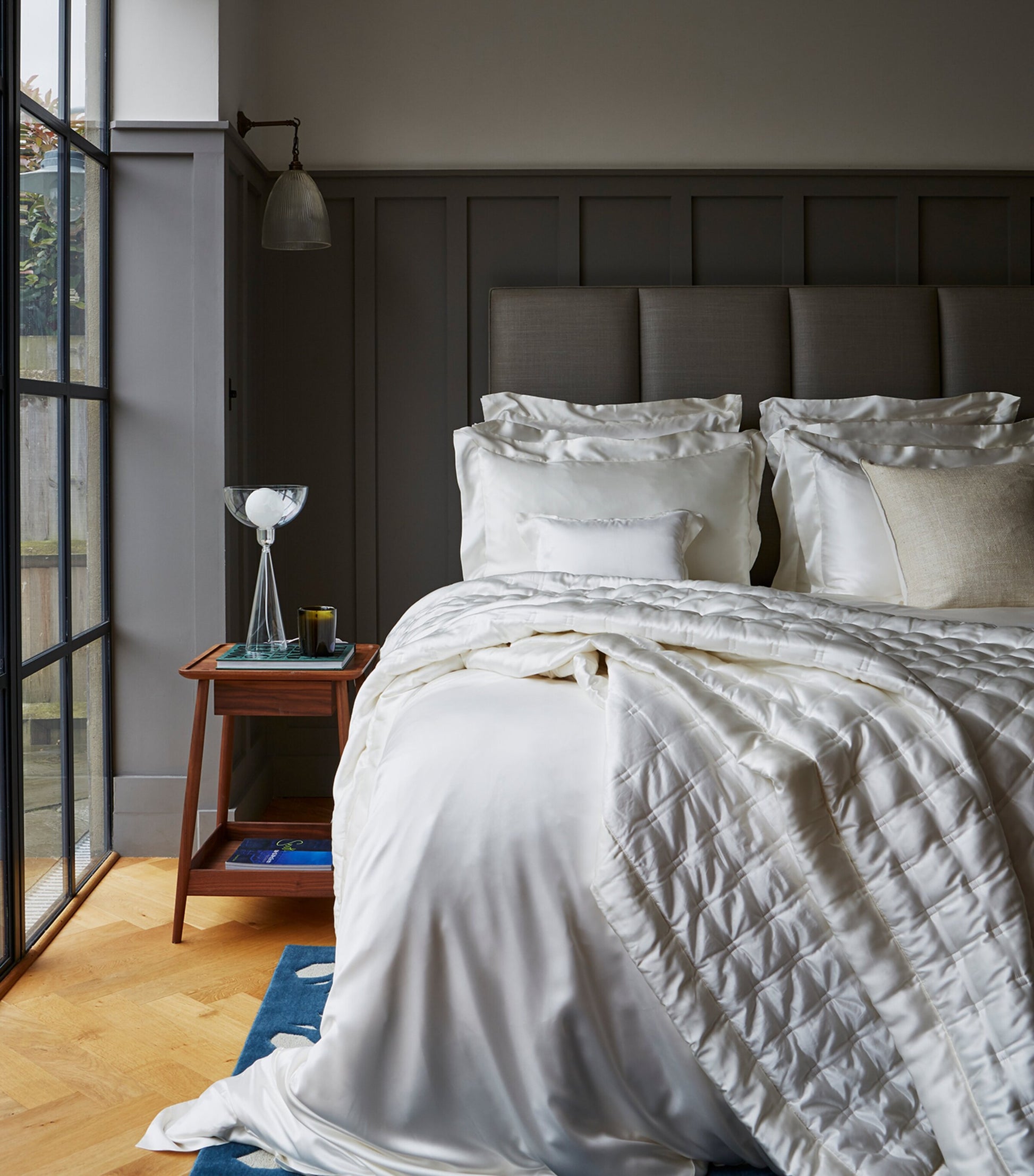 Silk King Duvet Cover (225cm x 220cm)