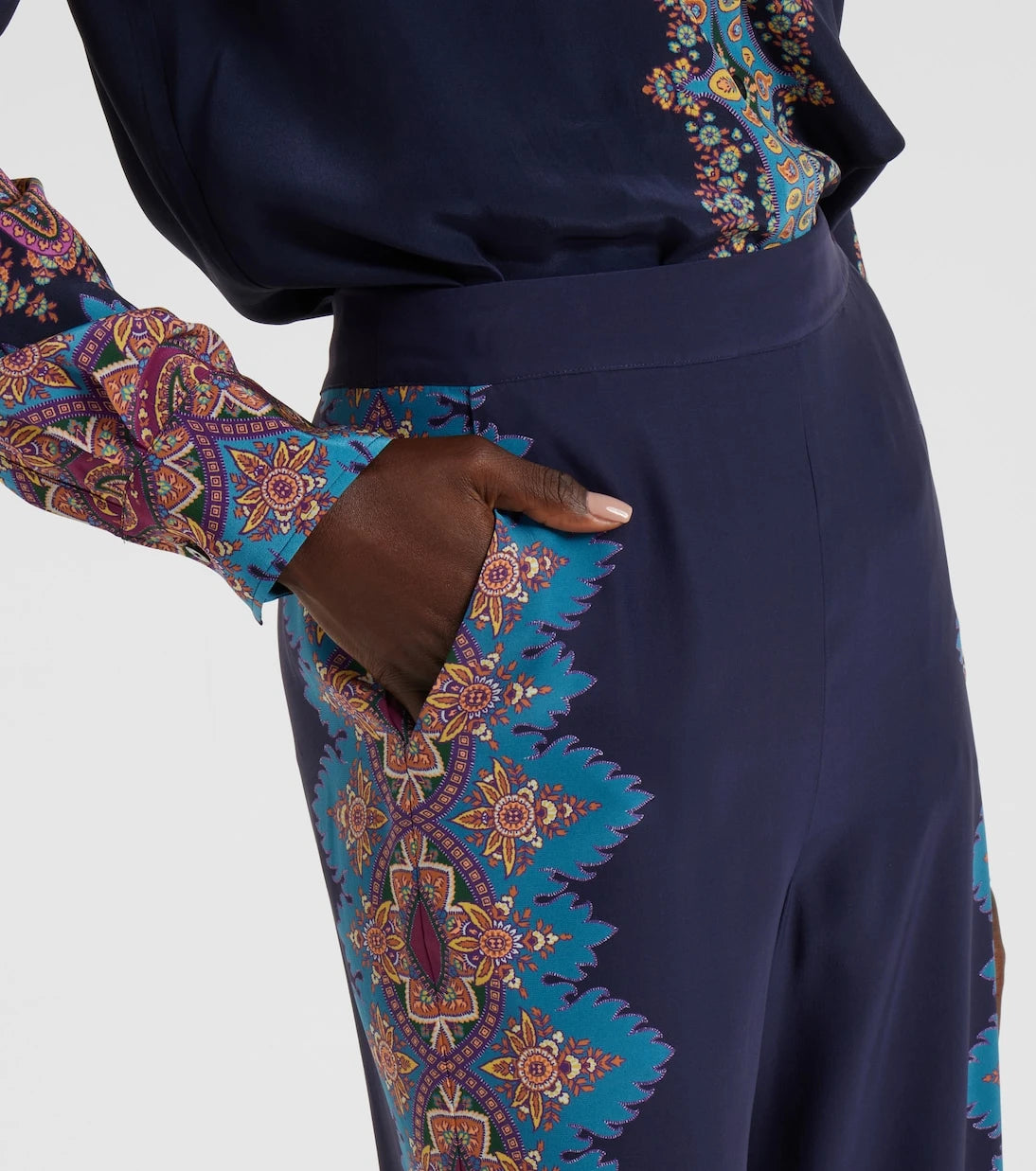 Etro - بنطال حرير كريب دي تشين مستقيم بقصة مطبوعة