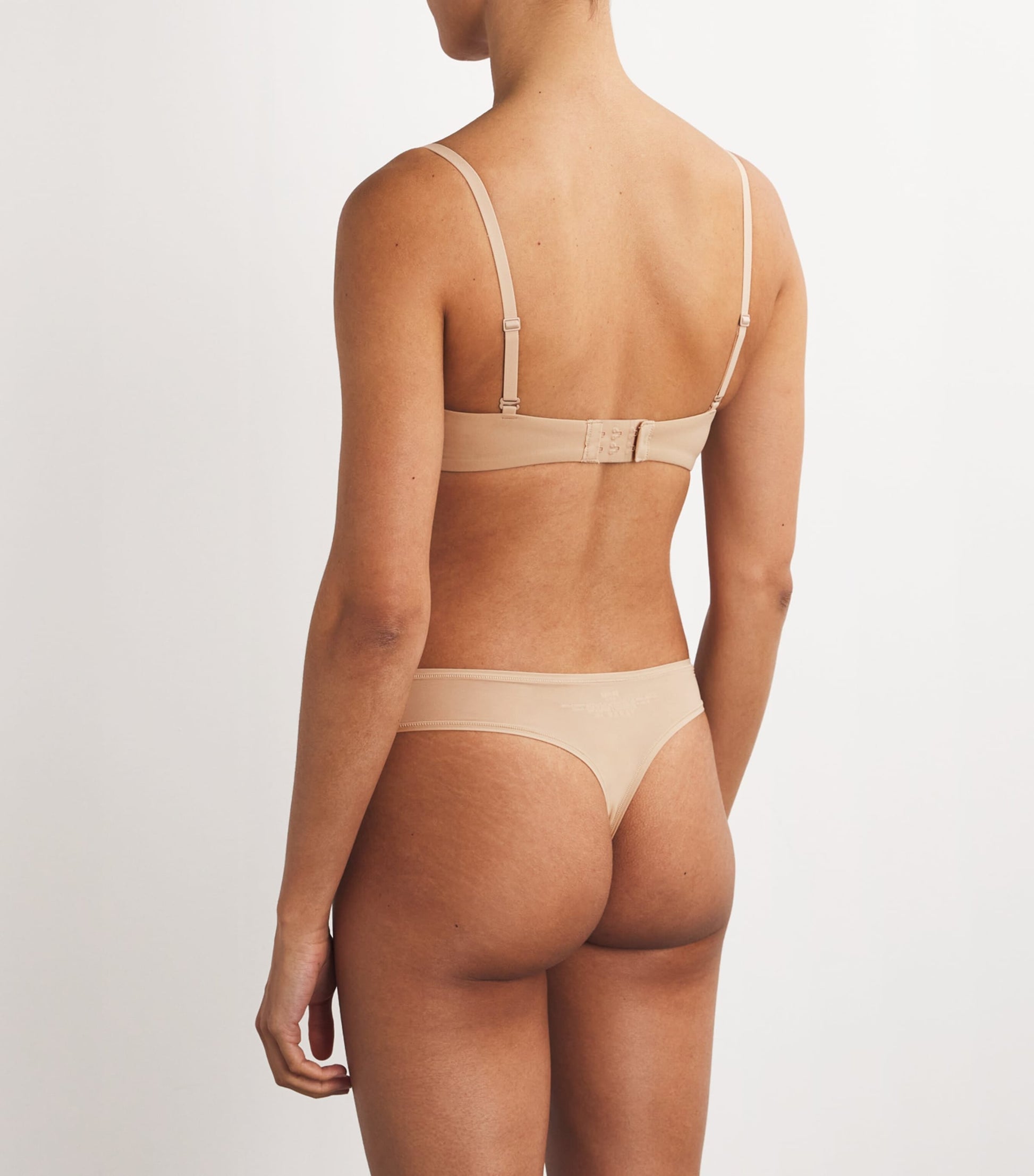 Skims Ivory Fits Everybody Push-Up Demi Bra