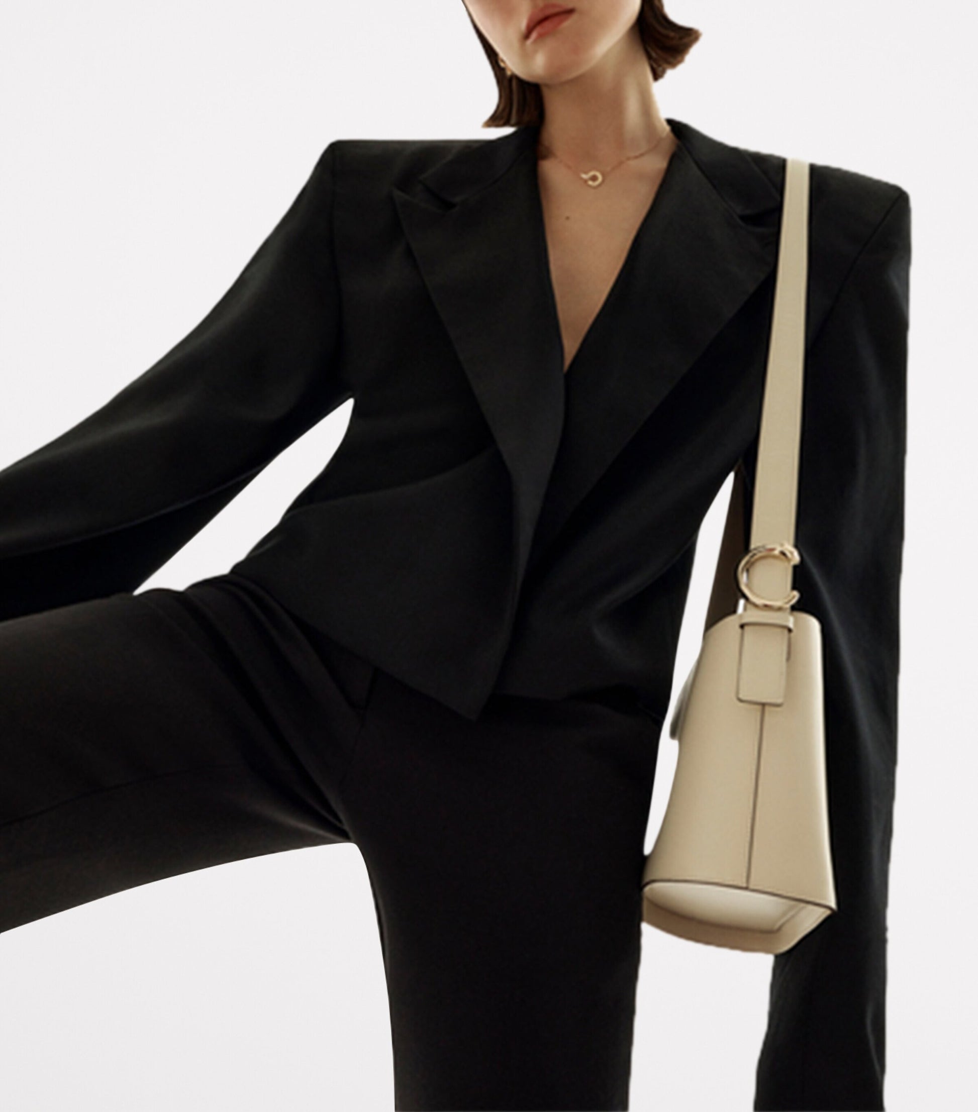 Cartier White Small Leather Panthère C de Cartier Bucket Bag