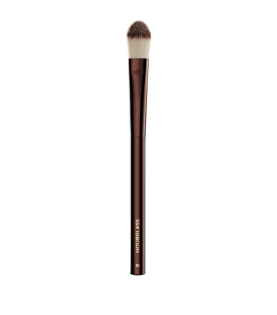 No. 8 Large Concealer Brush