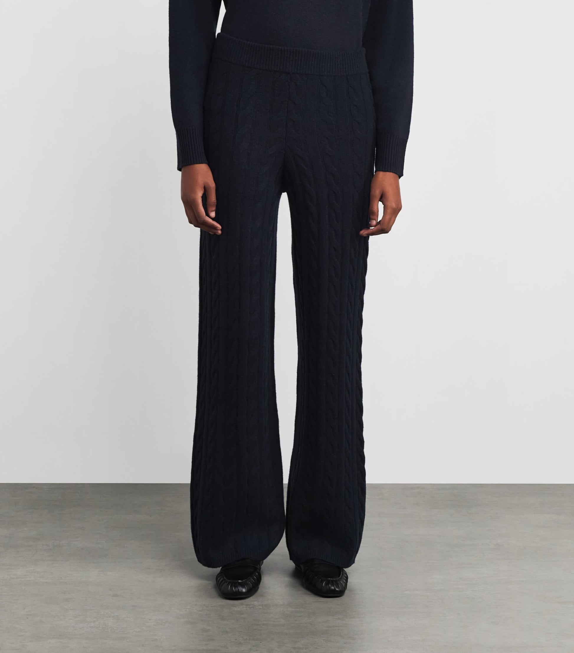 Soft Goat Navy Cashmere Cable-Knit Sweatpants