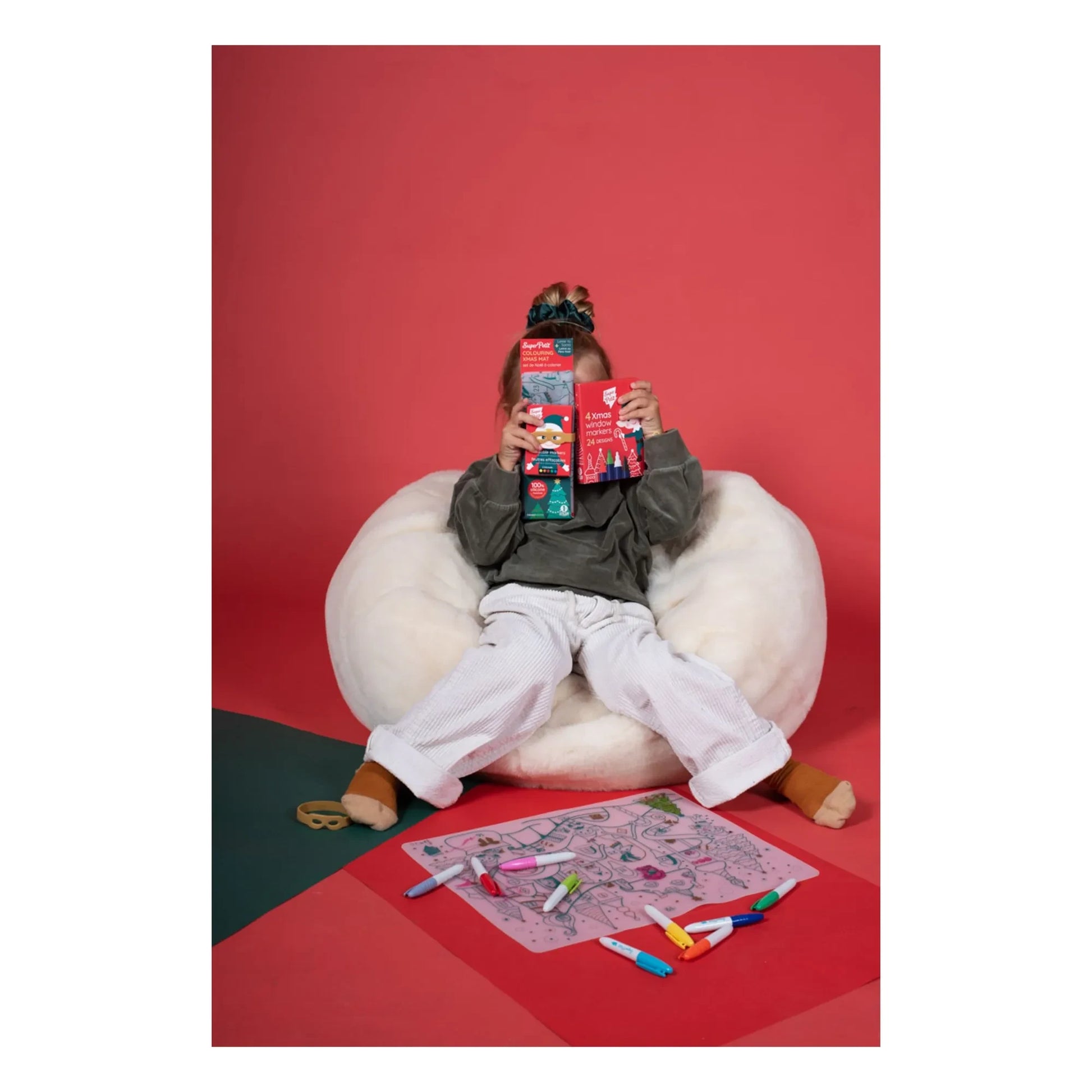 Superpetit - Christmas Village coloring set with 5 markers