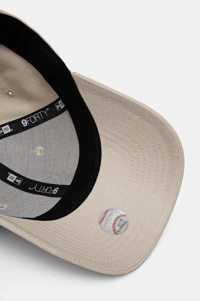 New Era LEAGUE ESSENTIAL 9FORTY® Pamuklu Vizörlü Şapka