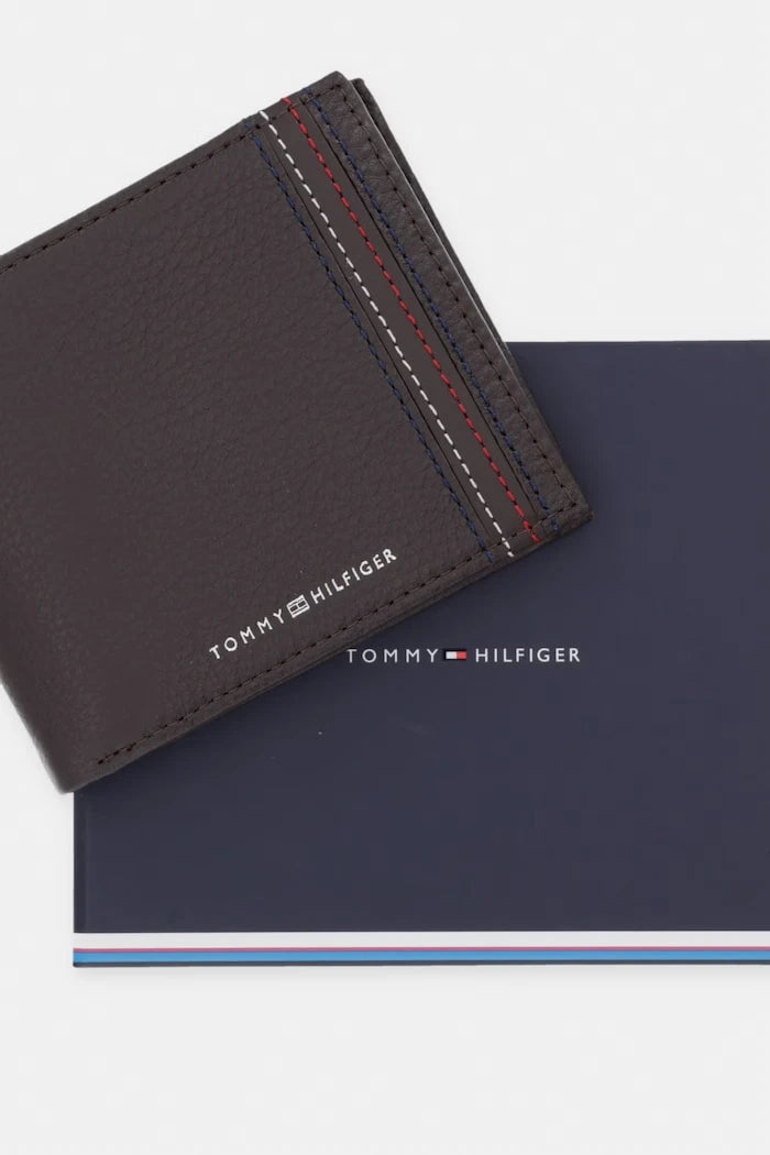 Tommy Hilfiger портфейл мъжки от кожа