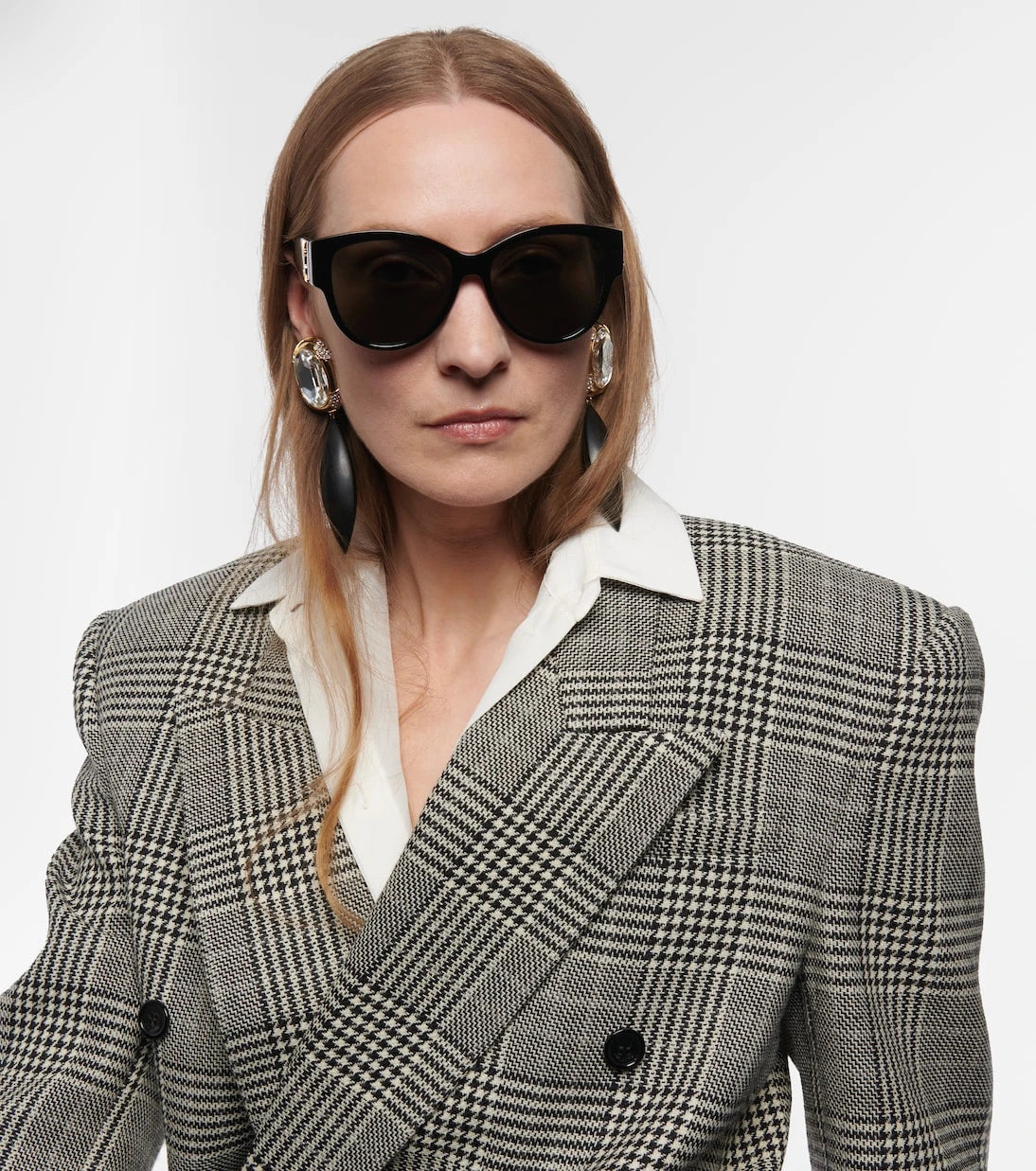 Saint Laurent - نظارة شمسية SL M3 بتصميم عين القطة