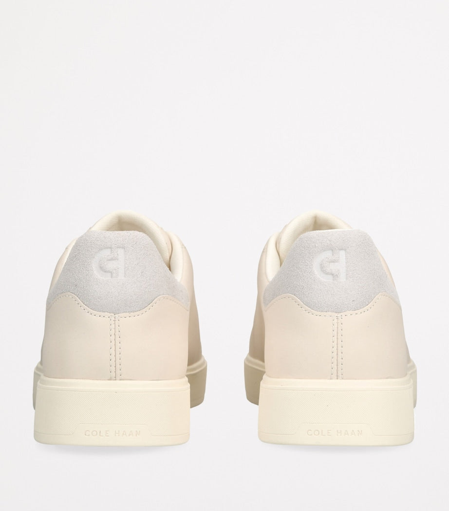 Suede GrandPrø Low-Top Sneakers