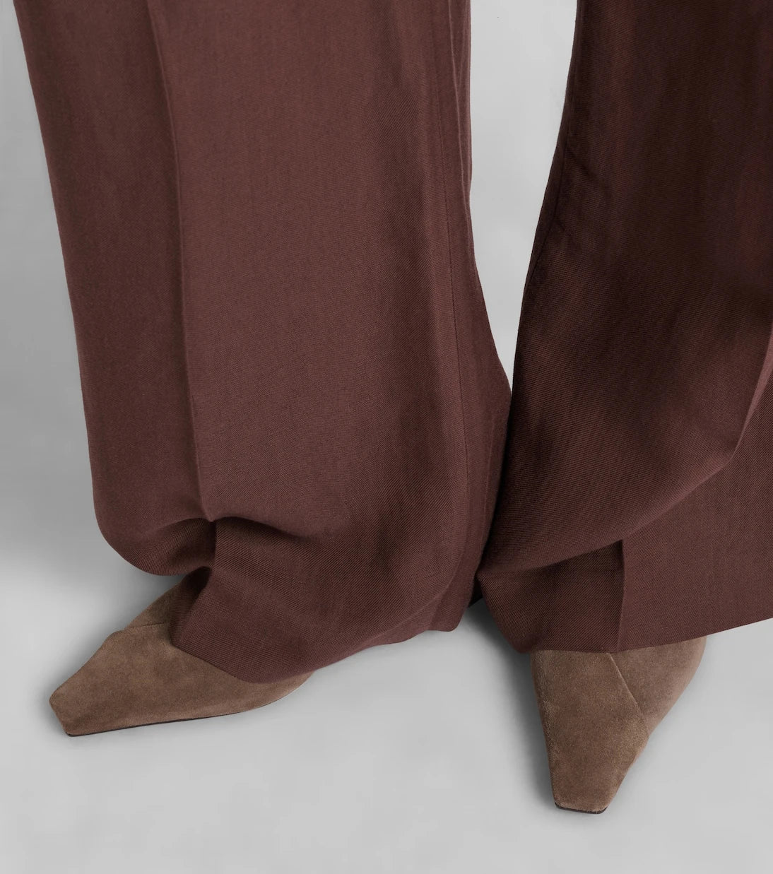 Brunello Cucinelli - Suede slingback pumps