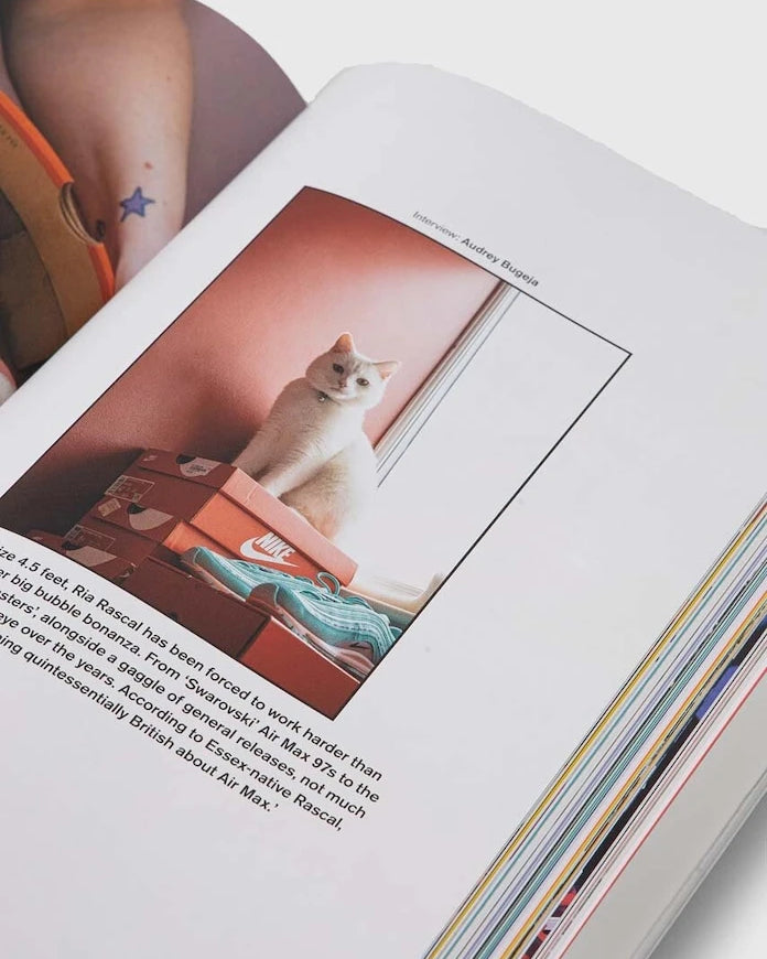 Книга Taschen GmbH Sneaker Freaker. World's Greatest Sneaker Collectors by Simon Wood, English
