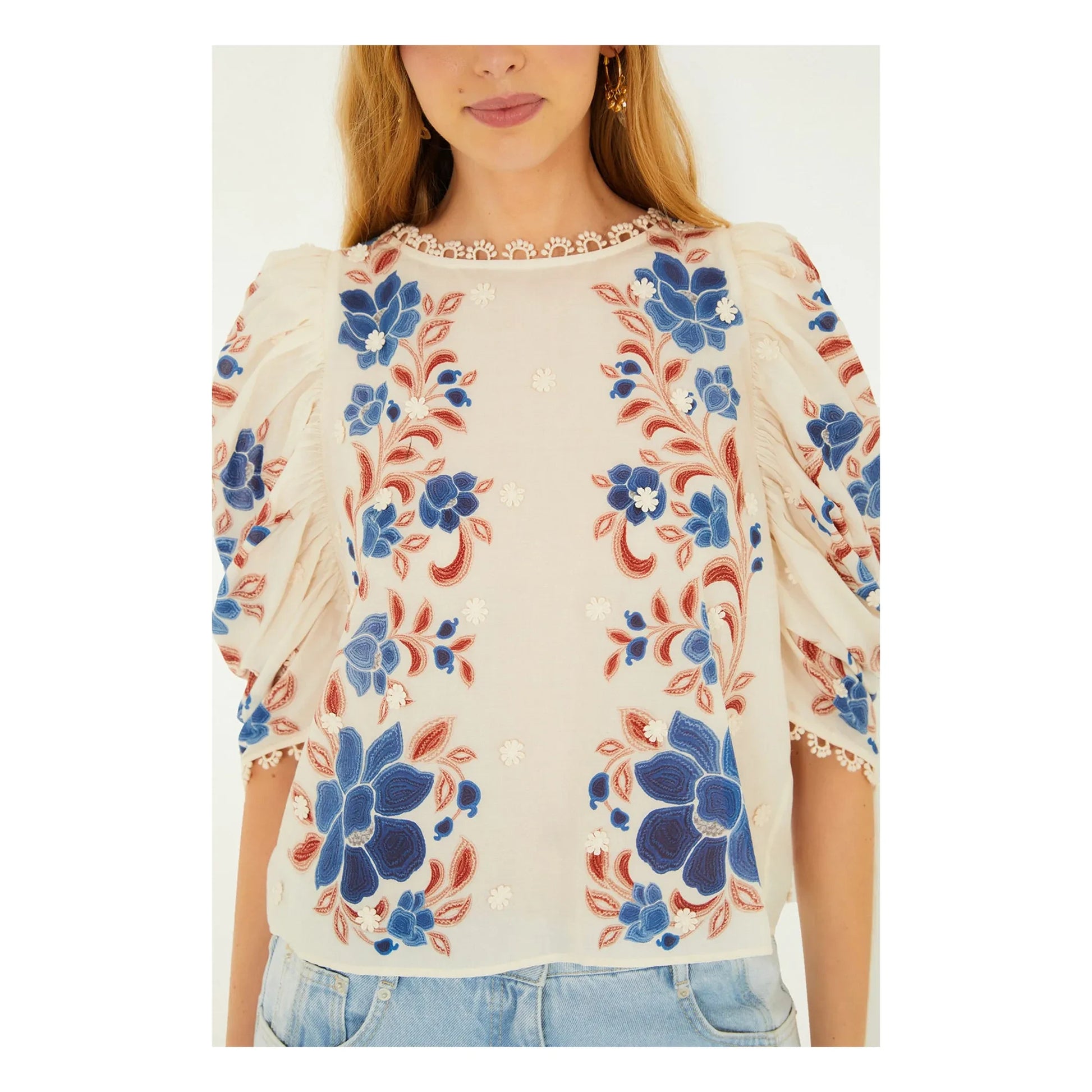 Farm Rio - Renata Floral blouse | Sand
