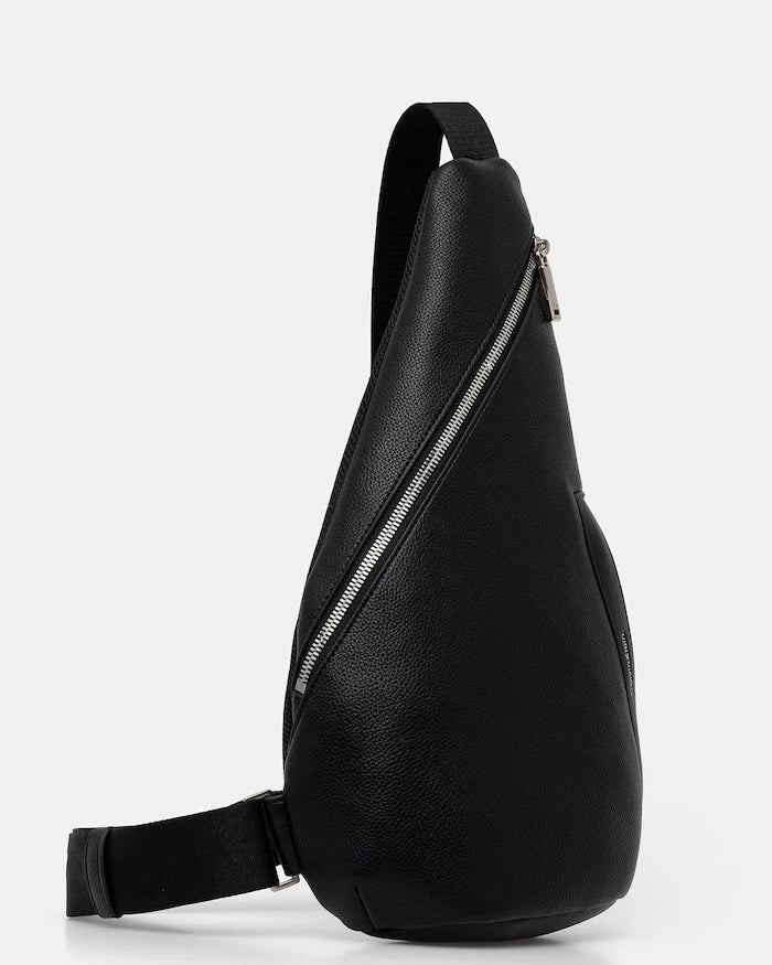 Calvin Klein erkek suni deri omuz çantası