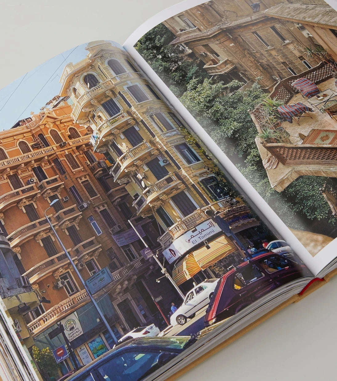 أسولين - كتاب القاهرة الأبدية