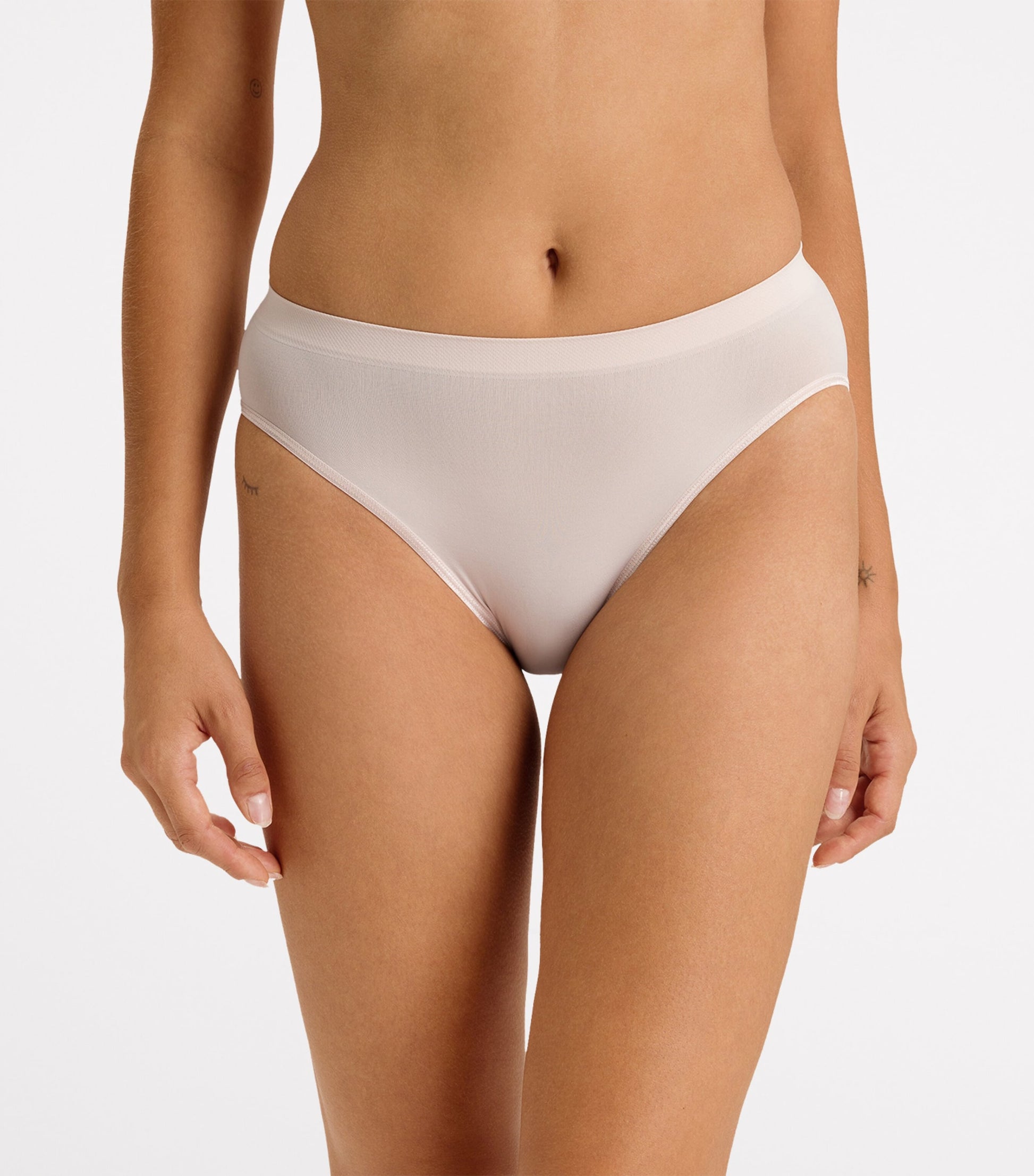 Hanro Nude Touch Feeling Midi Briefs