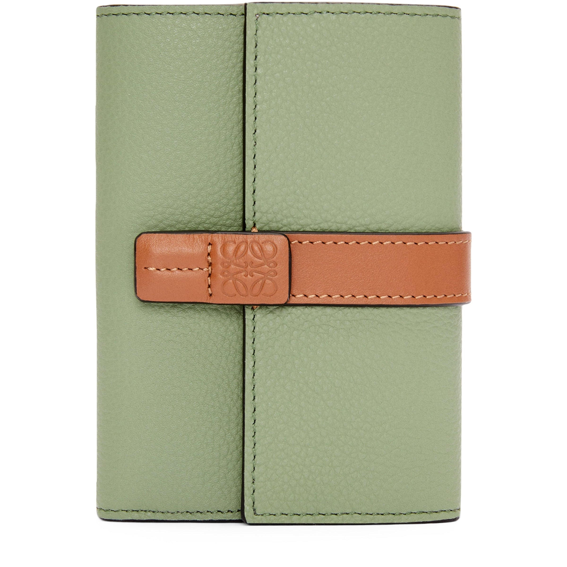 LOEWE Green Small Calfskin Vertical Wallet