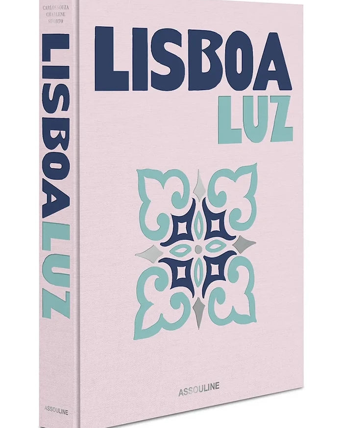 Assouline Lisboa Luz by Carlos Souza and Charlene Shorto, İngilizce