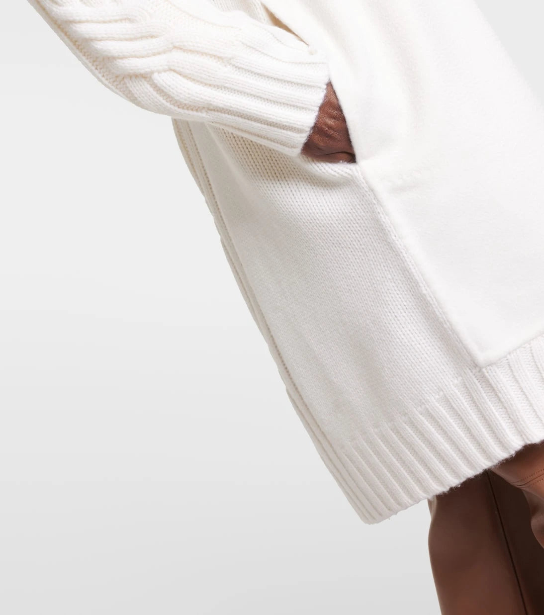 Max Mara - كارديجان الكازار من الصوف والكشمير