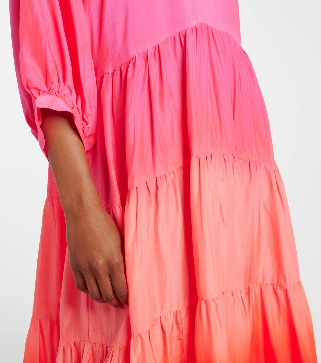 Juliet Dunn - Scalloped tiered silk maxi dress