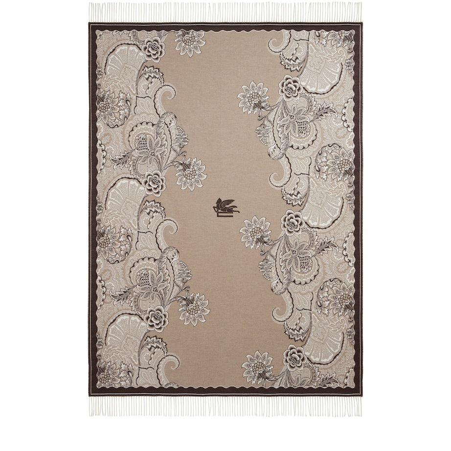 Wool Bloom Jacquard Throw (140cm x 180cm)