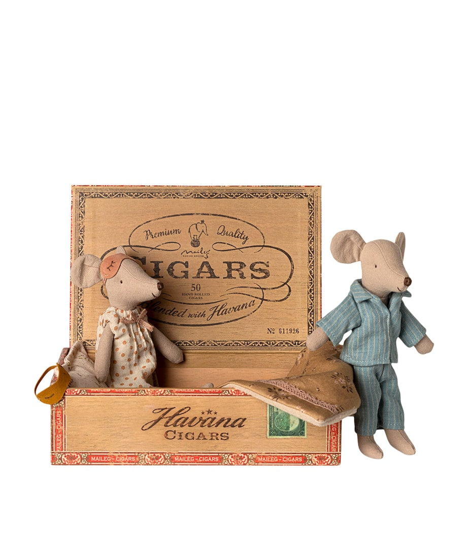 Maileg Mum and Dad Mice Bedtime Cigarbox Set (21cm)