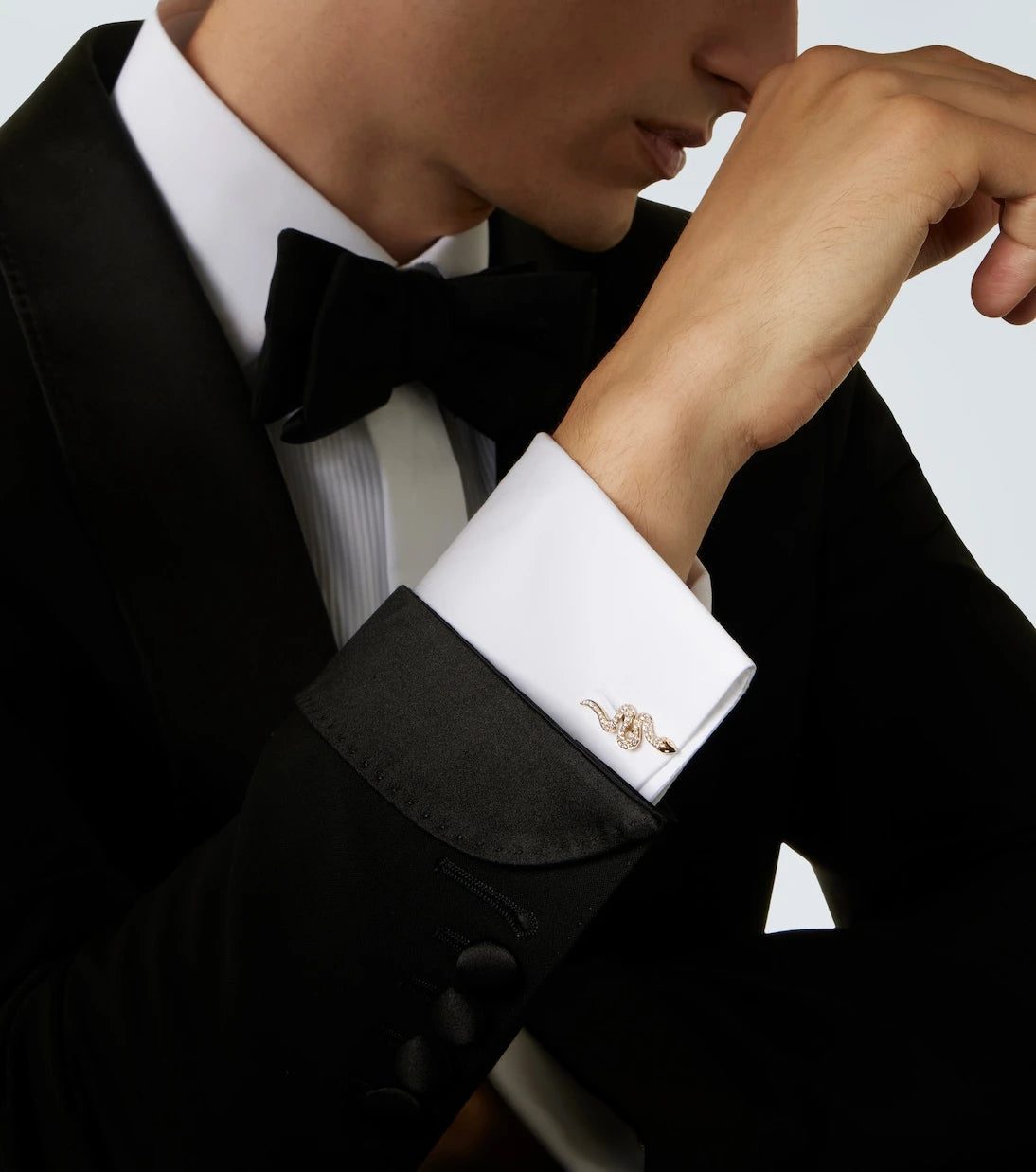 Sydney Evan - Snake 14kt gold cufflinks with diamonds