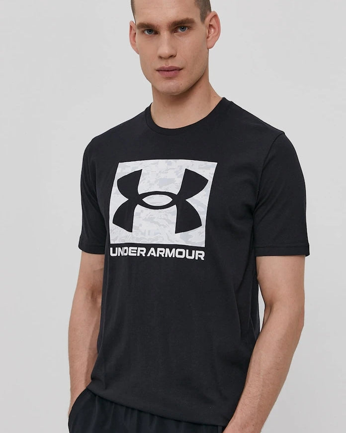 Under Armour erkek pamuklu tişört CAMO BOXED LOGO