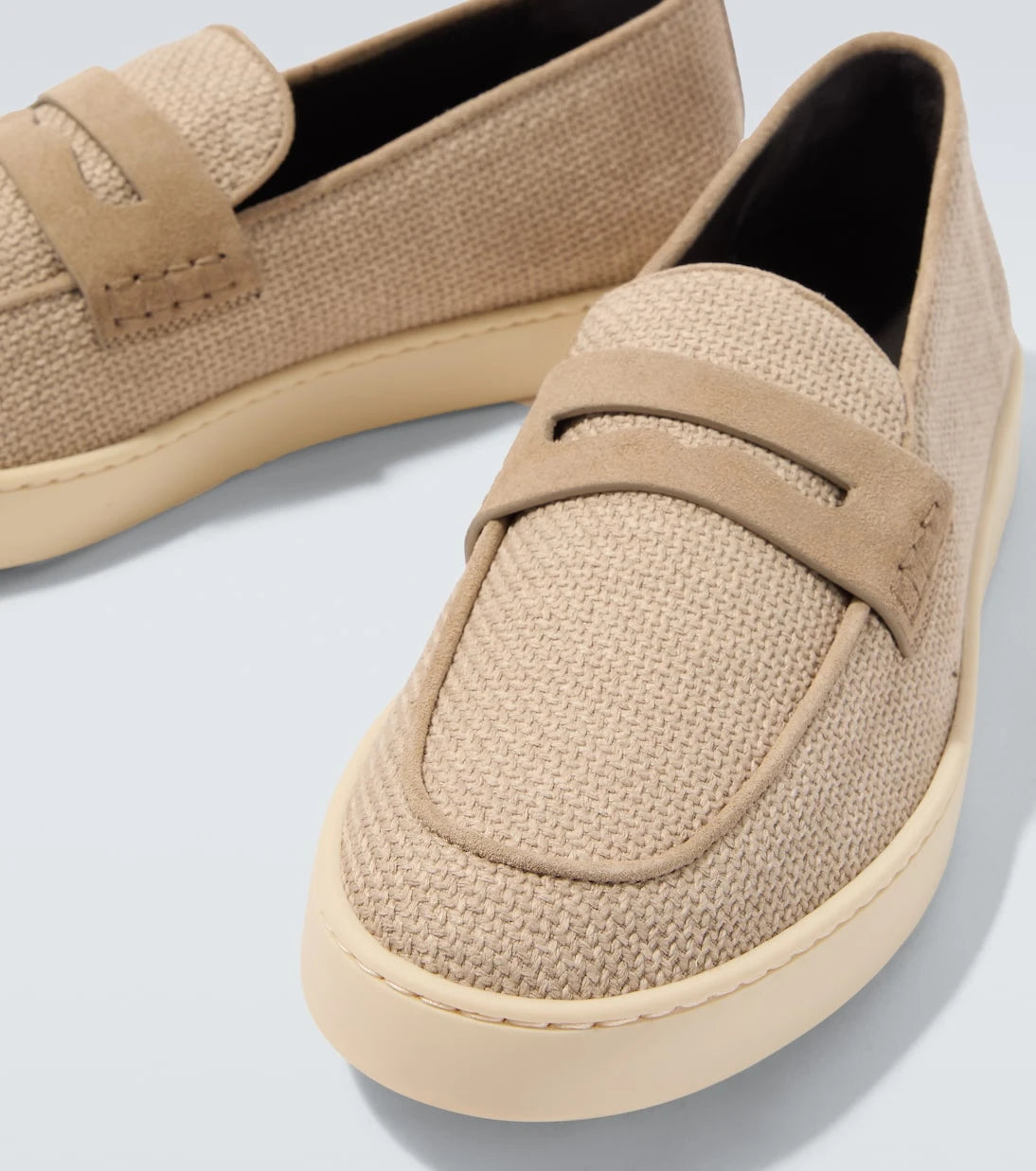 Canali - حذاء لوفر منسوج بقصّة بنّي مكسوة بالجلد السويدي