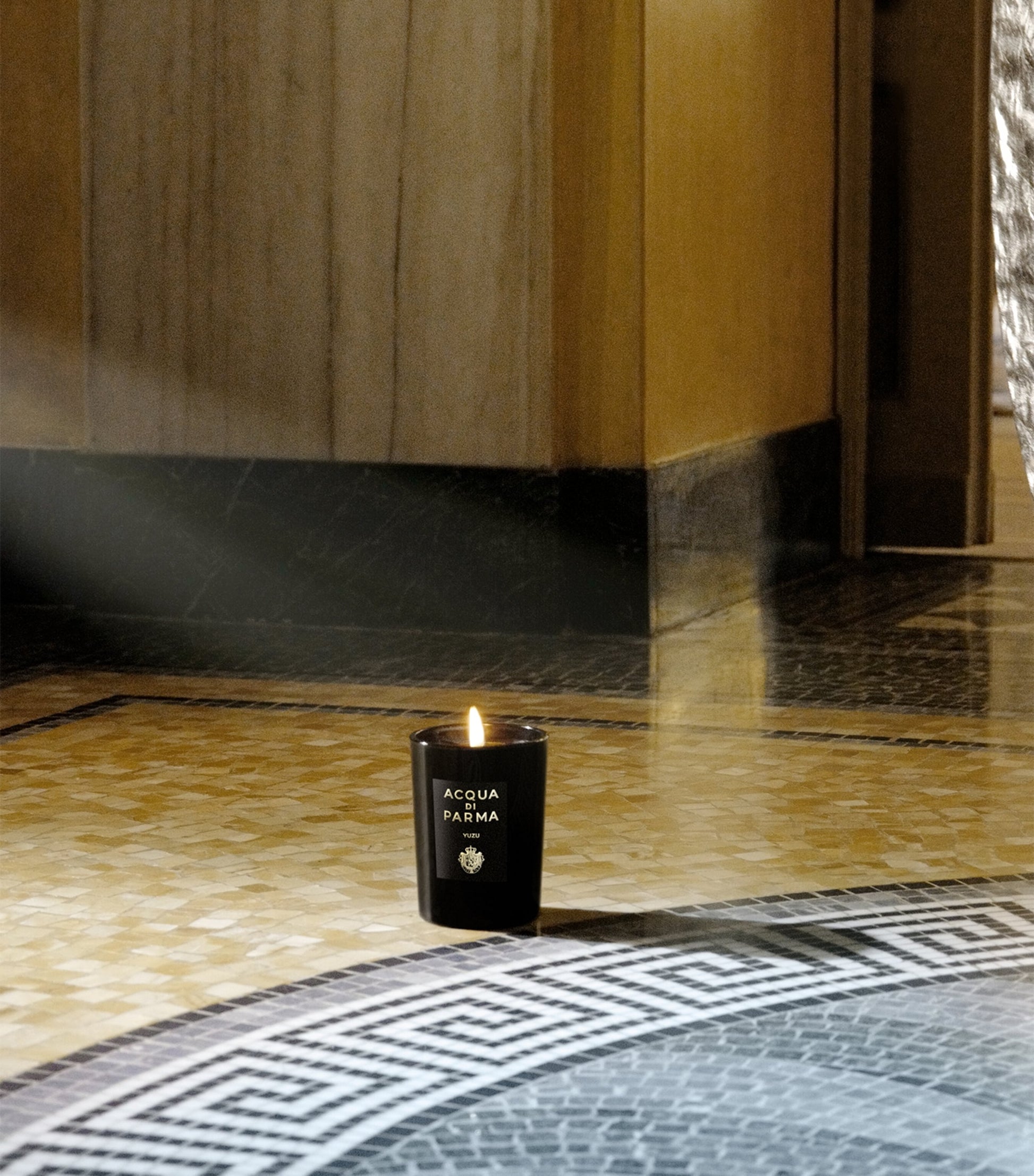 Signatures of the Sun Yuzu Candle (200g)