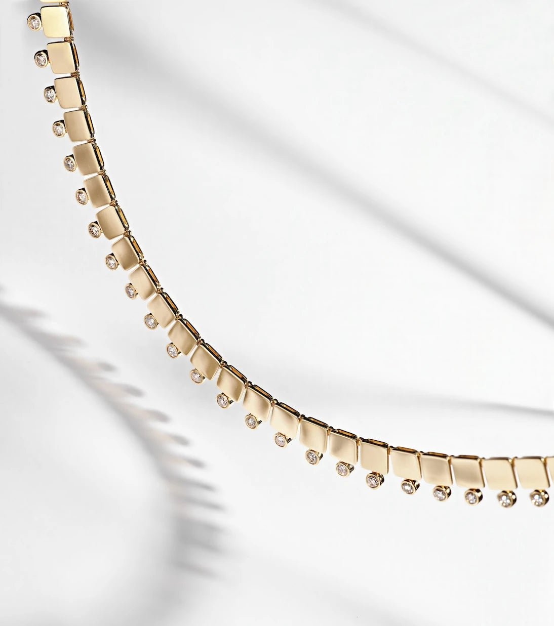 Ileana Makri - 18kt gold necklace with diamonds