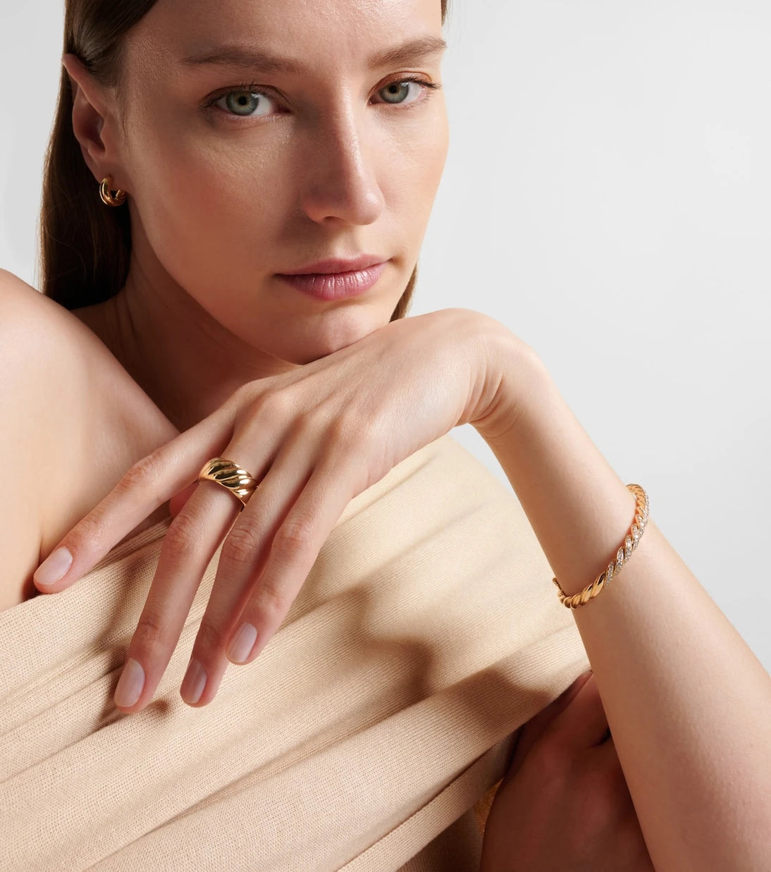 David Yurman - خاتم بتصميم الكابل المنحوت من الذهب عيار 18 قيراطًا