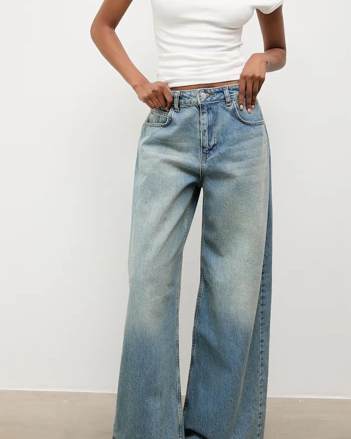 Answear.LAB loose kadın jean