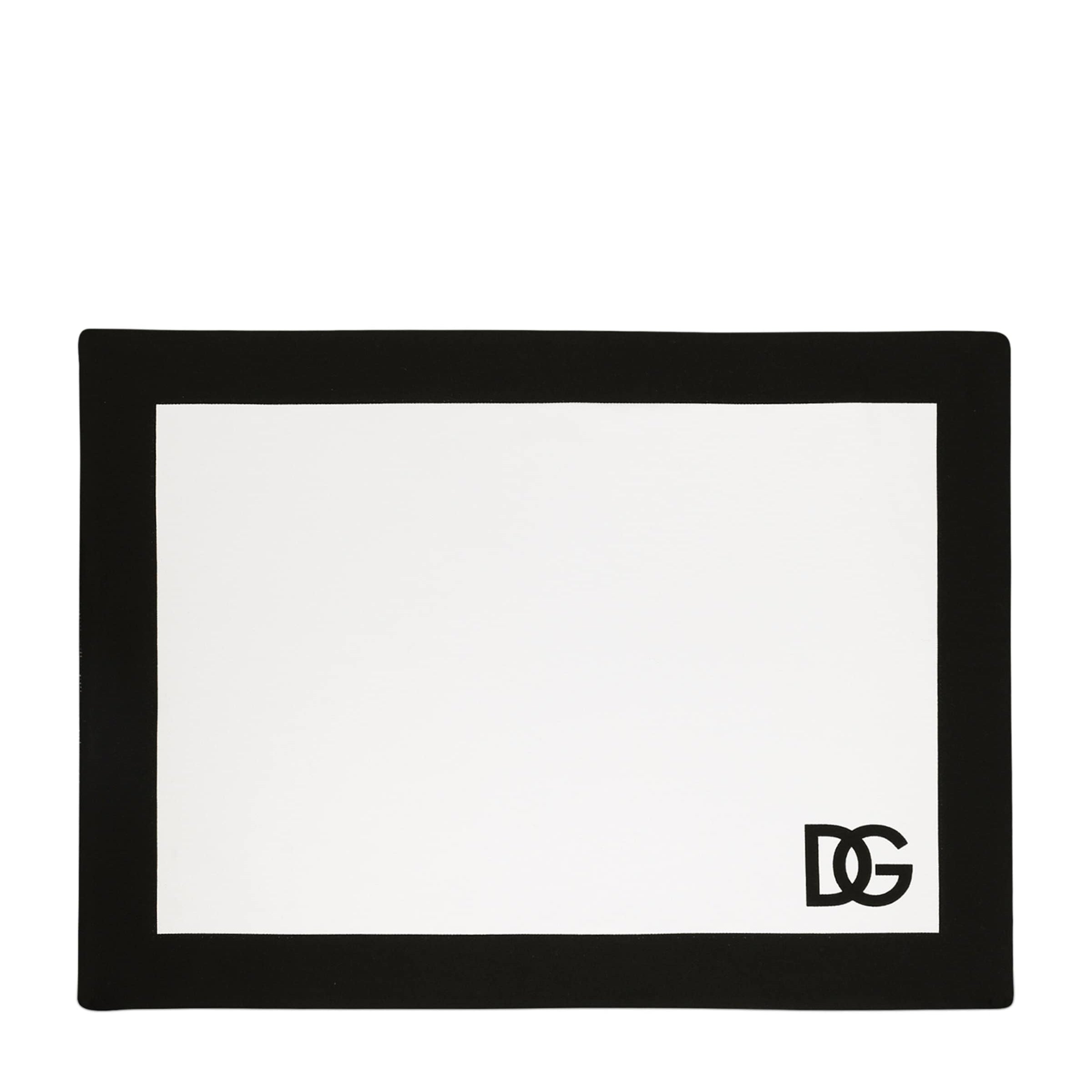 DG Logo Placemat and Napkin Set