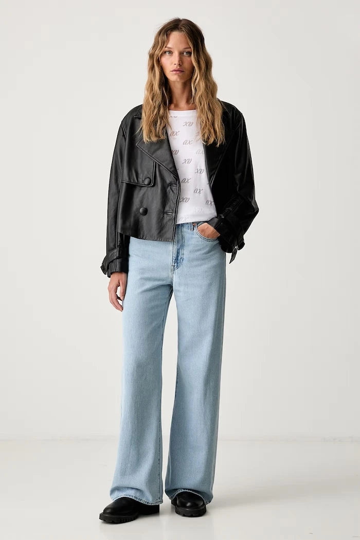 Armani Exchange pamuklu kadın tişört