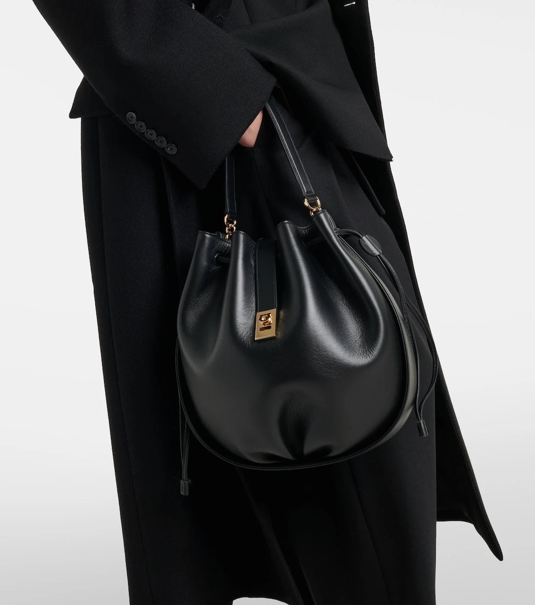 Ferragamo - Hug leather bucket bag
